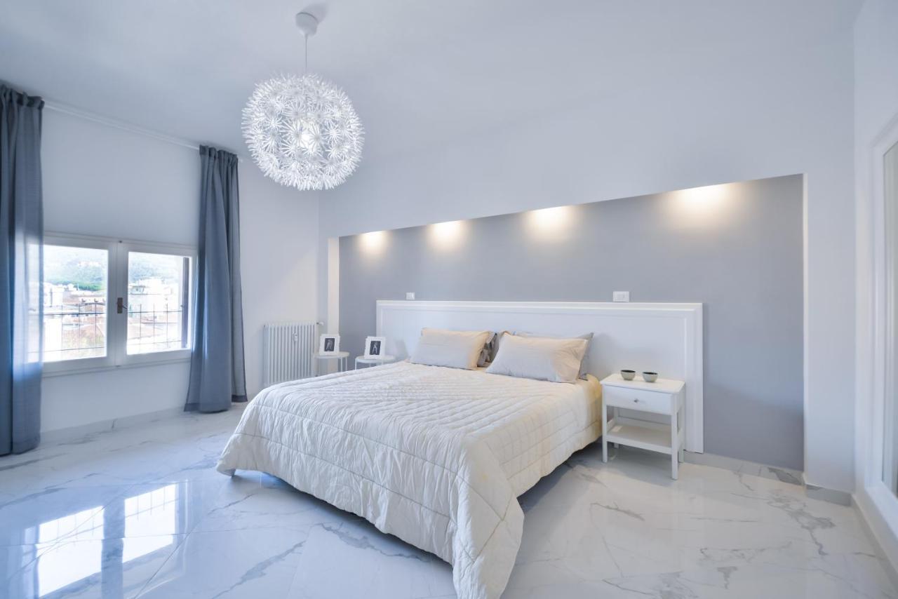 New Central Apartment & Rooms مونتيكاتيني تيرمي المظهر الخارجي الصورة
