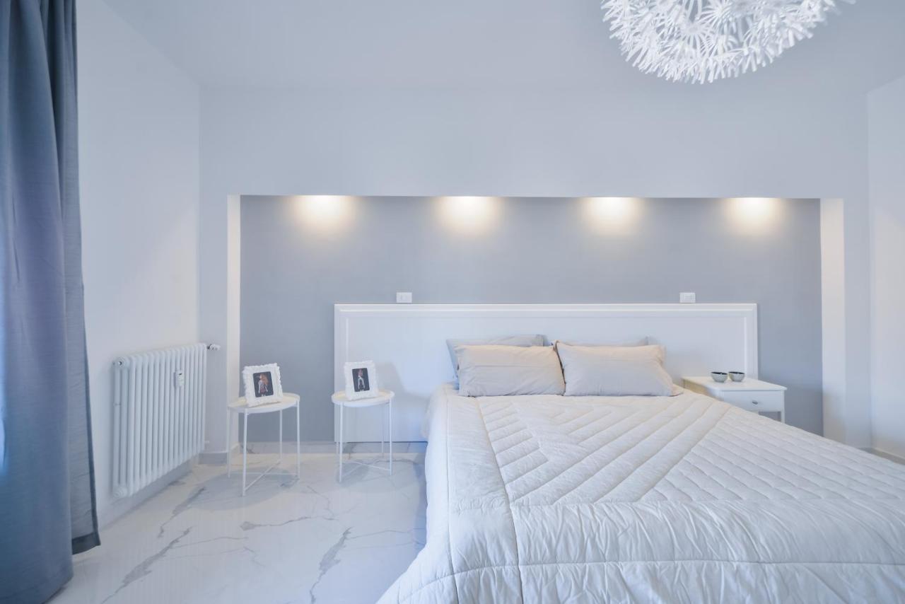 New Central Apartment & Rooms مونتيكاتيني تيرمي المظهر الخارجي الصورة