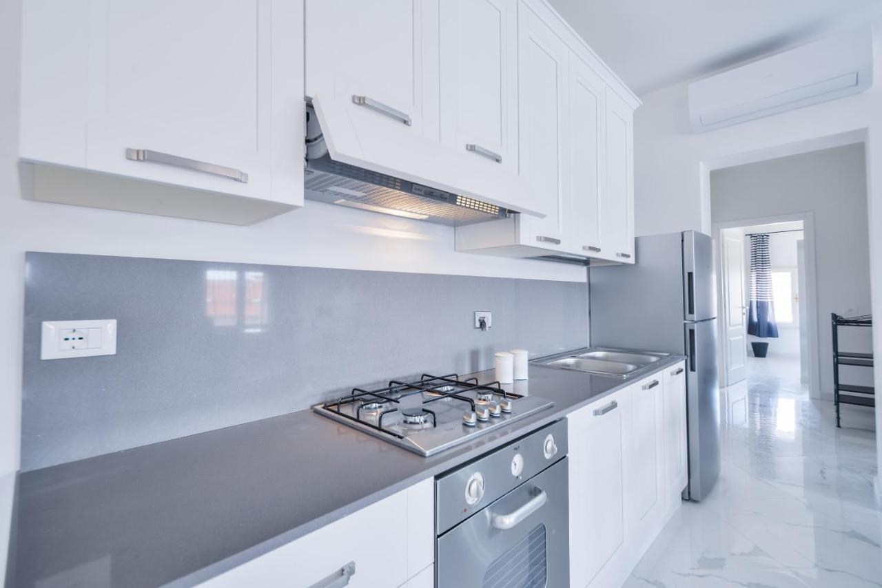 New Central Apartment & Rooms مونتيكاتيني تيرمي المظهر الخارجي الصورة