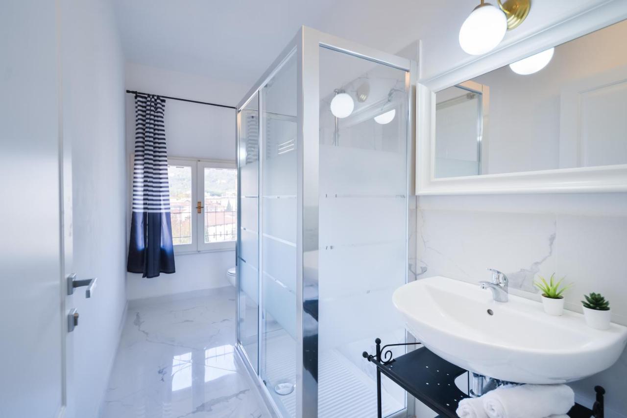 New Central Apartment & Rooms مونتيكاتيني تيرمي المظهر الخارجي الصورة